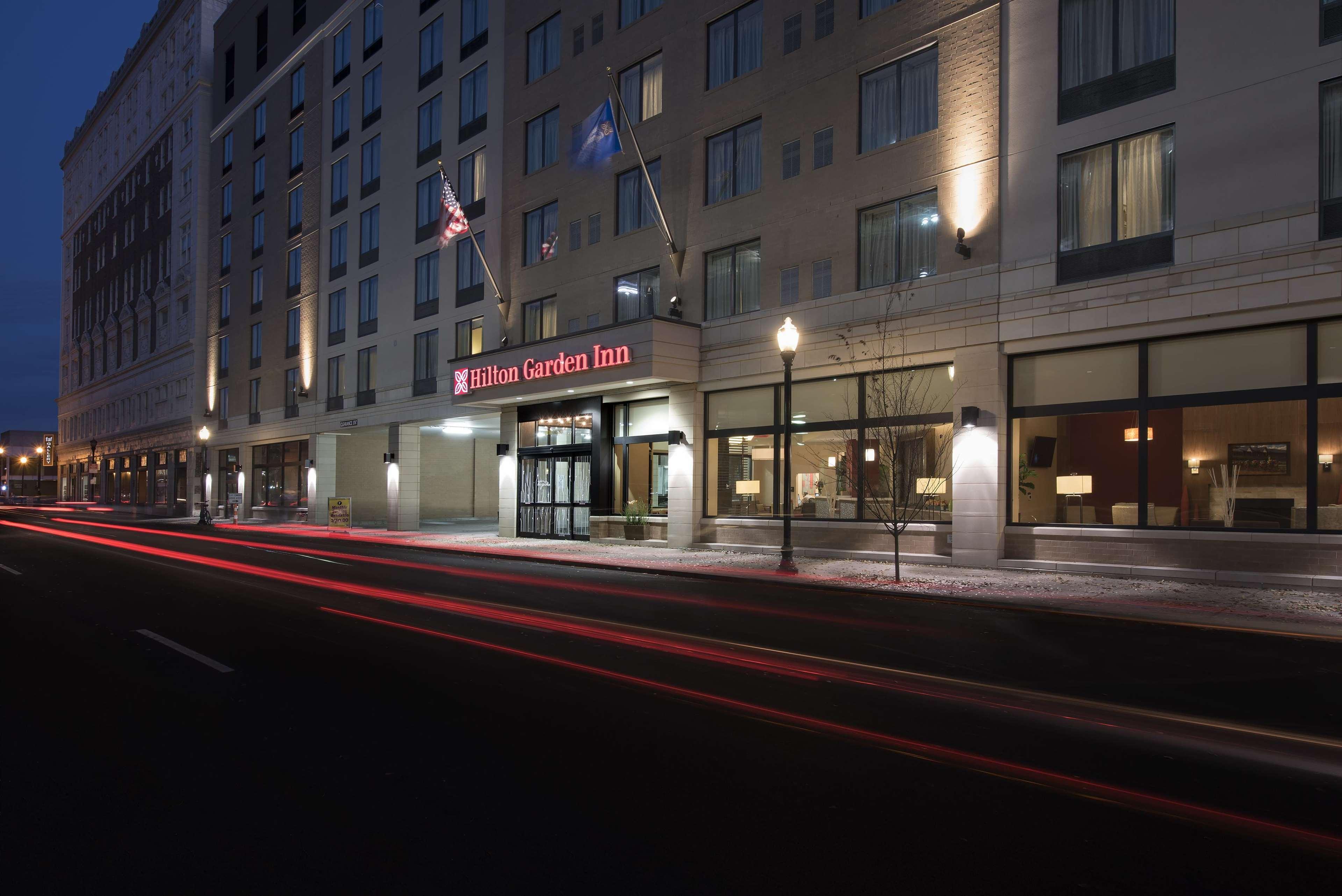 Hotel Hilton Garden Downtown 3*