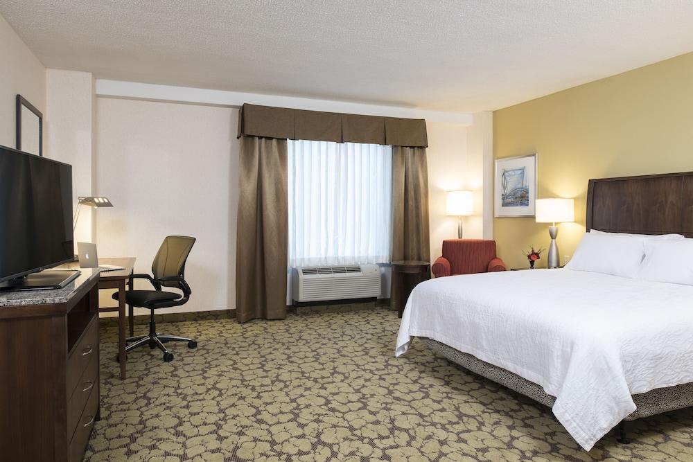 Hilton Garden Downtown Hotel